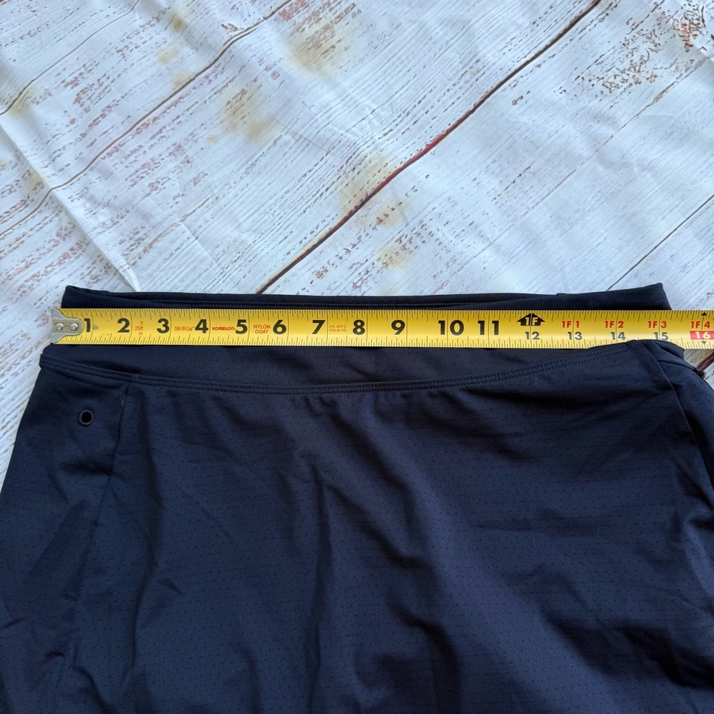 L.L. Bean Black Active Skort –‎ Women’s Small, UPF 50+ - Picture 9 of 9